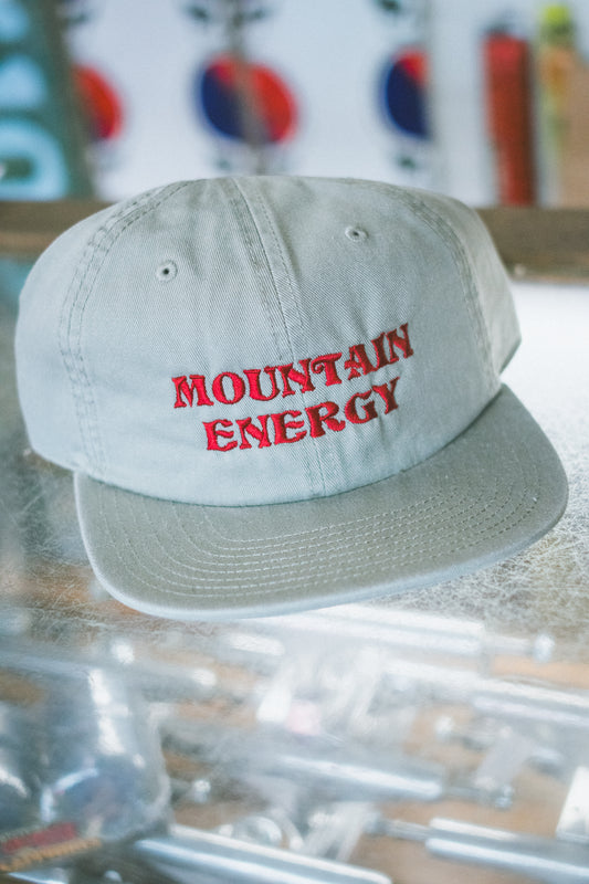 Forecast Mountain Energy Grey/Red Snapback Cap