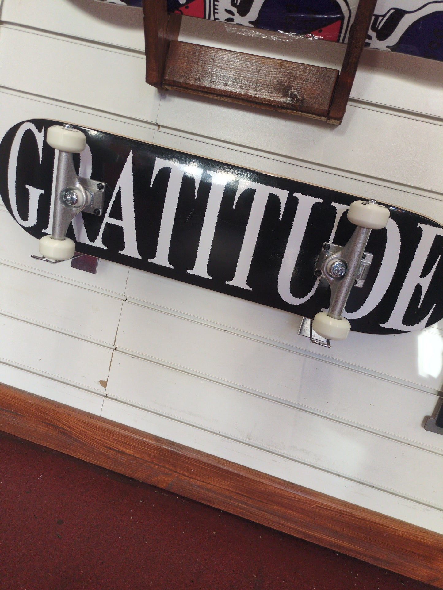 Gratitude Crystalized 8.125” complete with Sushi undercarriage