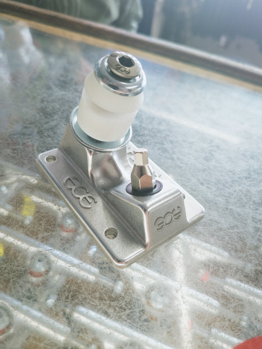 Ace AF1 Inverted Polished Baseplate (includes bushings/washers (Price is for a Pair)