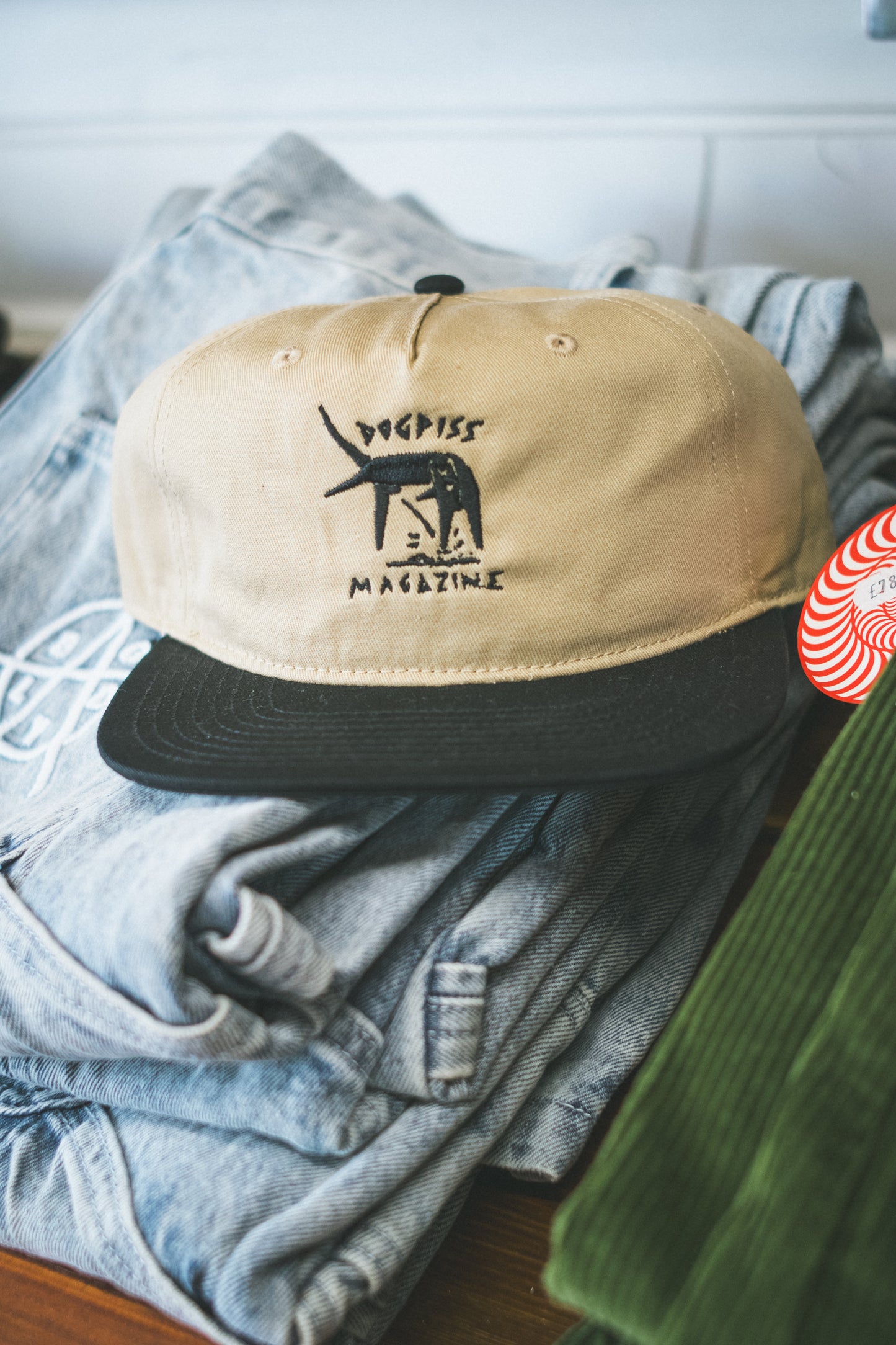 Dogpiss Magazine Delta Mojo Snapback Cap Khaki / Black