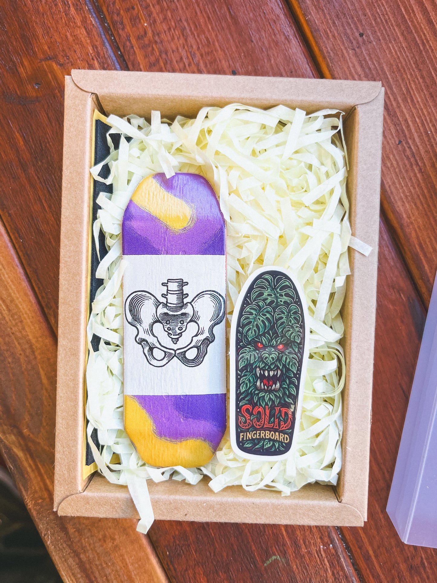 Solid Fingerboards Deck in Box Pelvis Graphic Double Shovel Shape